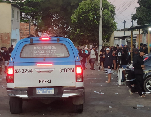 Polícia dispersou baile funk na Penha em julho