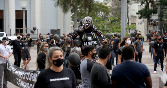 Protesto por retomada de eventos (Fotos: Rodrigo Silveira)