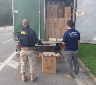 Apreensão de carga de cigarros