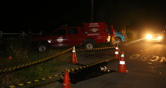 Carro cai na Ponte do Saraiva na estrada de Lagoa de Cima