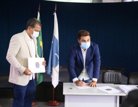 Diplomao ocorreu nesta quinta