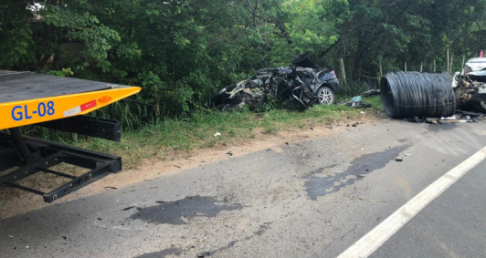 Acidente na BR 101 (Foto: caro Barbosa)
