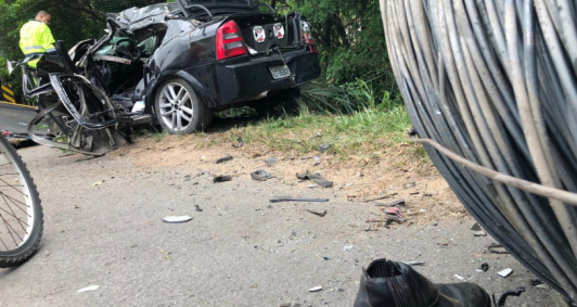 Acidente na BR 101 (Foto: caro Barbosa)