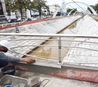Obras no canal Campos-Macaé