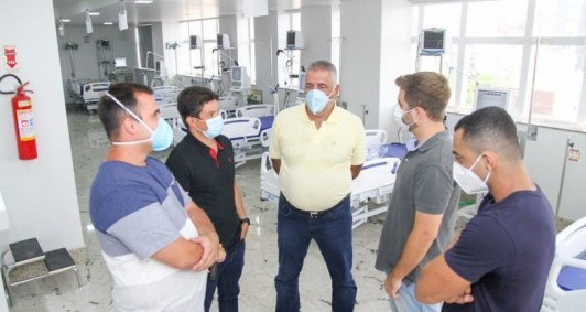 Instala��o de leitos (Fotos: Divulga��o)