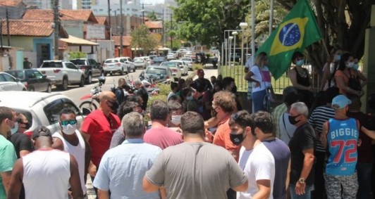 Protesto de comerciantes em Campos (Fotos: Genilson Pessanha)