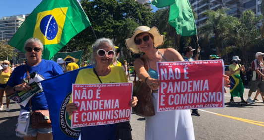  Manifestaes em Copacabana - anticomunismo anacrnico, relacionando com a pandemia do coronavrus. Delrio coletivo.  