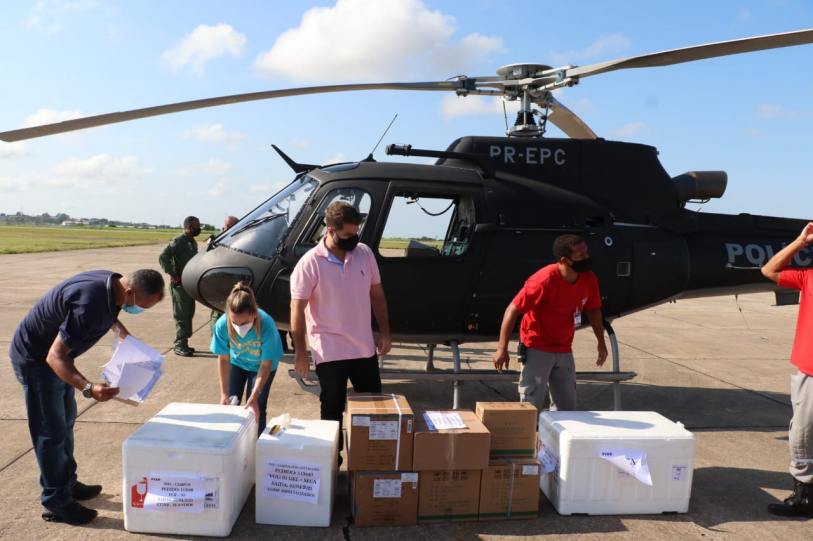 Doses foram recebidas pelo prefeito Wladimir Garotinho