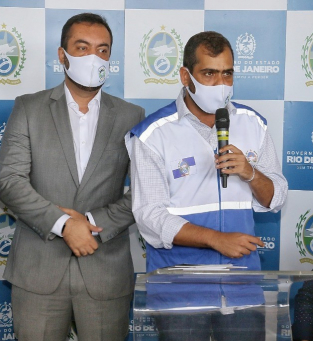 Deputado participou da criação e entregas do benefício