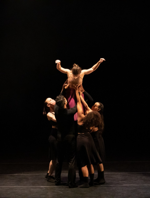 Cena do espetculo de dana 