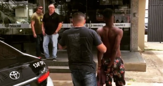Suspeito é preso por policiais da 134ª DP