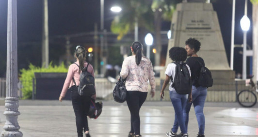 Inverno chega com temperaturas mais quentes