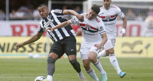 Jogo aconteceu no Morumbi 