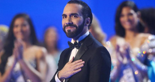 Nayib Bukele, no concurso de Miss Universo, celebrado em El Salvador em novembro de 2023. 