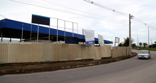 Terminais ainda em construo (Fotos: Rodrigo Silveira)