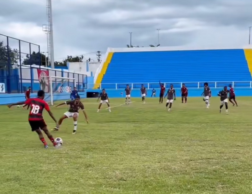 Fla-Flu sub-14 foi disputado no Moacyrzão
