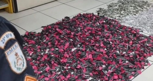 Drogas foram apreendidas