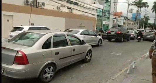 Tr&acirc;nsito congestionado