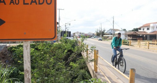 Passarela da RJ 216 segue sem previso de obras 