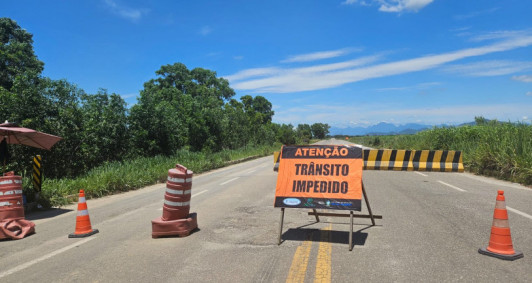 Estrada dos Ceramistas ainda interditada