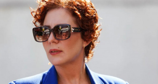 A deputada Carla Zambelli (PL-SP) é investigada por contratar um hacker para atacar o Judiciário