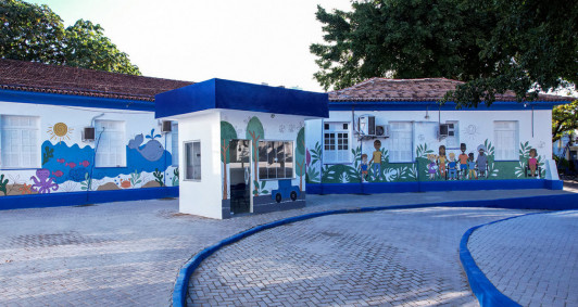 O Vacina Drive na Rua Gil de Góis, no Centro