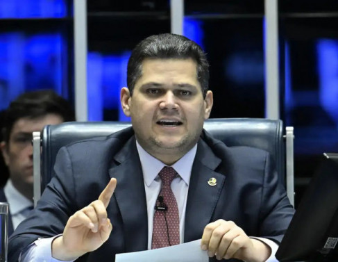 O presidente do Senado, Davi Alcolumbre