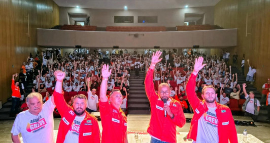 Ap&oacute;s 15 dias, greve dos petroleiros no Norte Fluminense &eacute; encerrada 