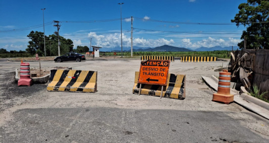 Obras na Estrada dos Ceramistas
