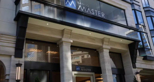 Fachada do Banco Master no Itaim Bibi, na Zona Sul de S&atilde;o Paulo, no dia 19 de novembro de 2025