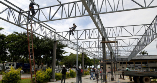Obras no Terminal 1 e banheiros da rodovi&aacute;ria Shopping Estrada