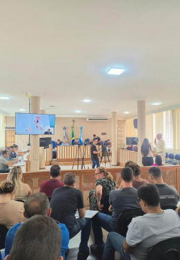 Sess&atilde;o na C&acirc;mara