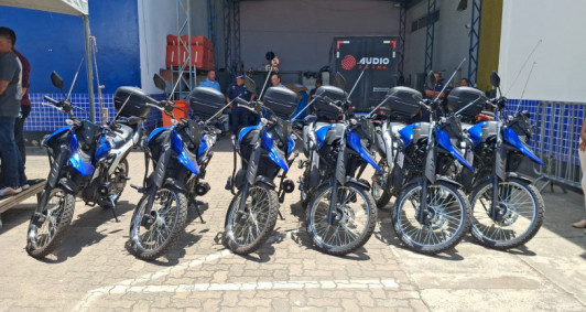 Motopatrulhas entregues durante formatura da 1&ordf; Turma Armada da GCM