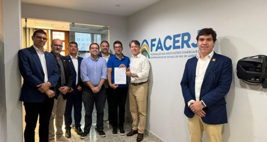 Os presidentes Vinicius Mesquita (SISCOOP/RJ), Robson Carneiro (FACERJ) e Guilherme Abreu (FC