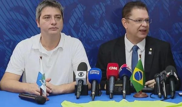 O senador Carlos Portinho e o deputado S&oacute;stenes Cavalcante, l&iacute;deres do PL no Congresso 