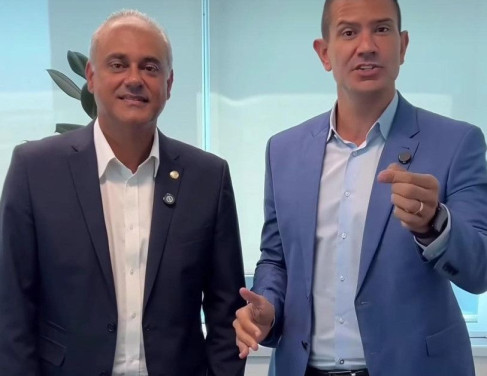 Jair Bittencourt e Douglas Ruas