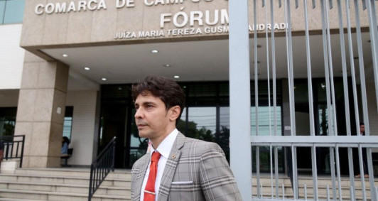 M&aacute;rcio Marques, advogado de acusa&ccedil;&atilde;o