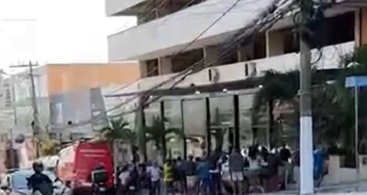 V&iacute;tima foi morta em loja que trabalhava, no Centro de Maca&eacute;