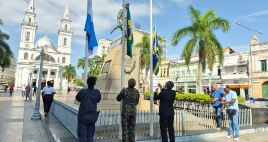 Abertura da Semana da P�tria em Campos