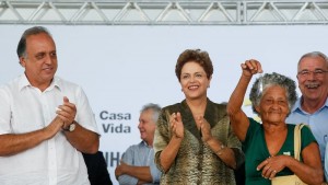 Dilma com Pezo na entrega das casas -  Roberto Stuckert Filho/PR