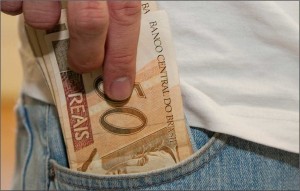 dinheiro_no_bolso