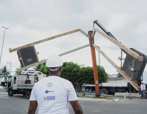 Ao teve incio nesta manh