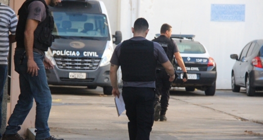 Operação cumpriu mandados de prisão na Baixada Campista