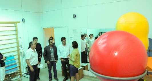 Visita ao setor de reabilita&ccedil;&atilde;o
