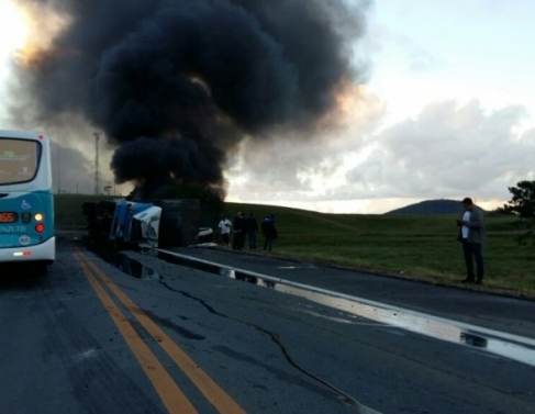 Acidente na BR 101, em Guarapari