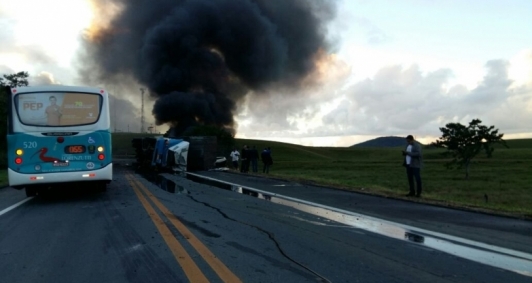 Acidente na BR 101, em Guarapari
