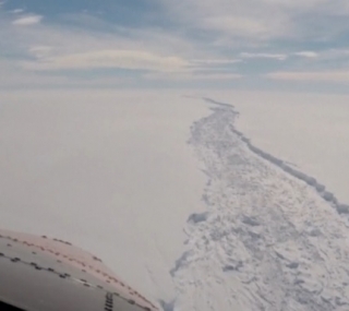 Iceberg é de 5.800 quilômetros quadradados