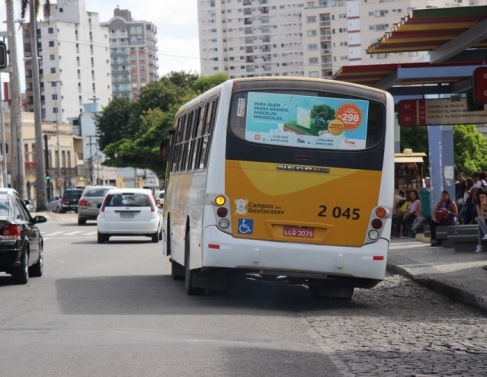 Ônibus da Turisguá voltou a circular