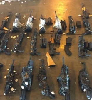 Fuzis apreendidos em aeroporto