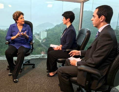 Mariana Godoy e Mauro Tagliaferri entrevistam Dilma Rousseff